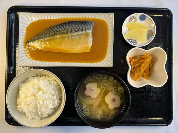サバ味噌定食